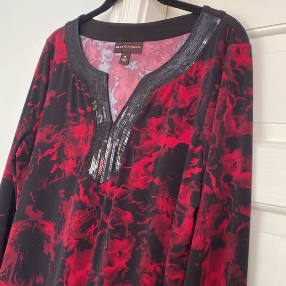 Red Flower Patterned Tunic Top Black Sequined  22” P2P 30” L Collarless Style - Picture 3 of 11
